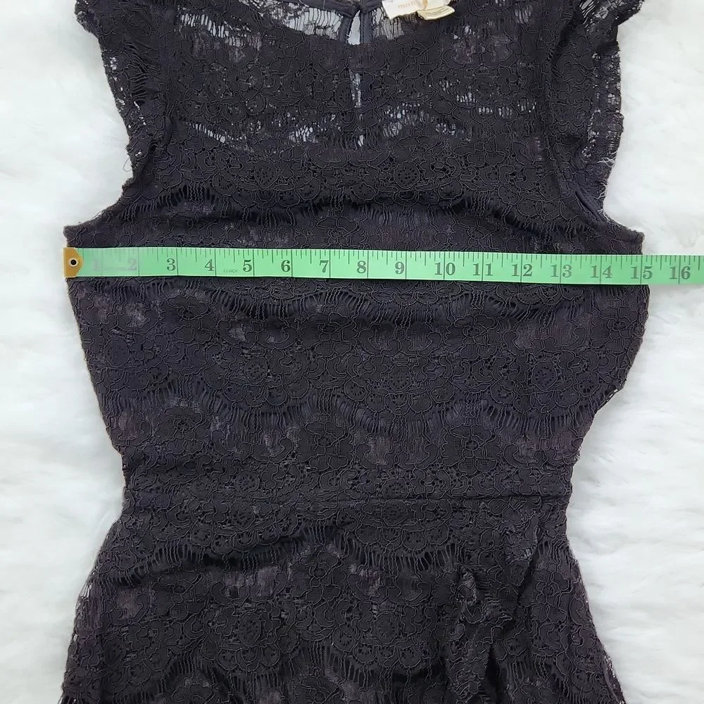 Monteau ruffled lace